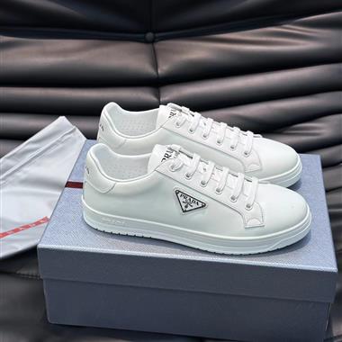PRADA  2025新款男生休閒時尚鞋子