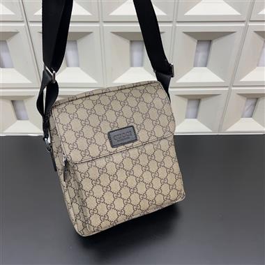 GUCCI   2025新款男生時尚包包 尺寸：24 x 21CM