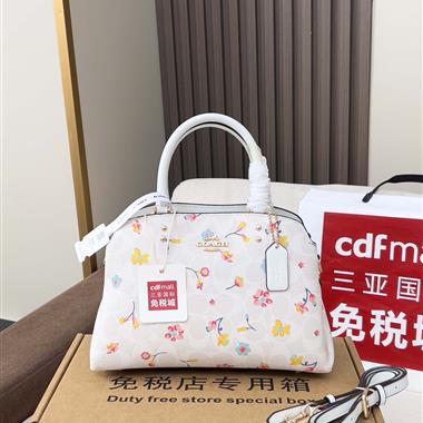 COACH  2025新款女生時尚包包 尺寸：23*17*10CM