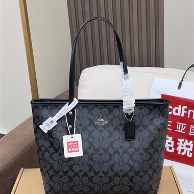 COACH  2025新款女生時尚包包 尺寸：29x 27x 13CM