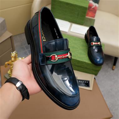 GUCCI   2025新款男生休閒時尚鞋子