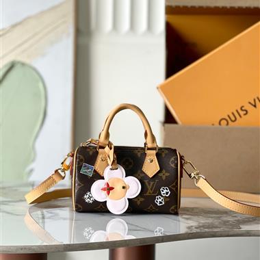 LOUIS VUITTON  2025新款女生時尚包包 尺寸：16x11x9CM
