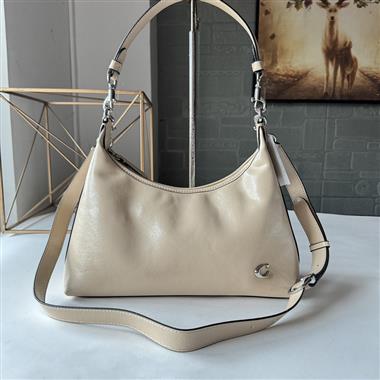 COACH   2025新款女生時尚包包 尺寸：30*22*11CM