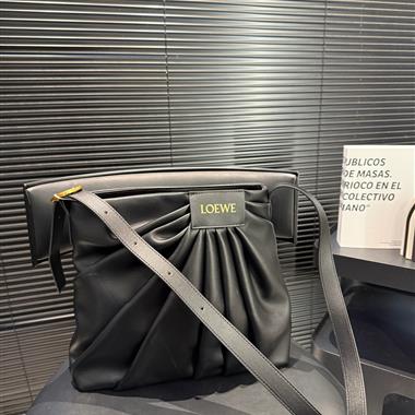 LOEWE  2025新款女生時尚包包 尺寸：29*27CM