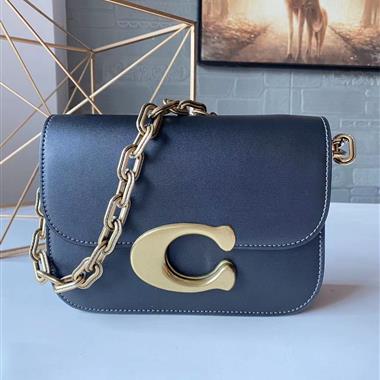 COACH   2025新款女生時尚包包 尺寸：22*9*16CM