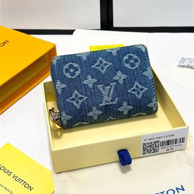 LOUIS VUITTON 2025新款時尚皮夾 尺寸：11.5x8.5x2.2CM