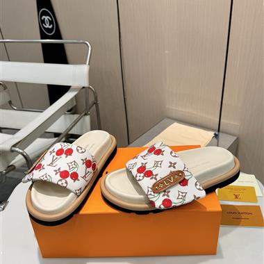 Louis Vuitton   2026新款女生休閒時尚鞋子