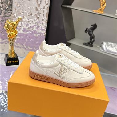Louis Vuitton   2026新款女生休閒時尚鞋子