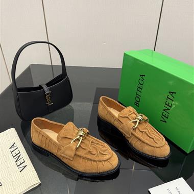 BOTTEGA VENETA   2026新款女生休閒時尚鞋子