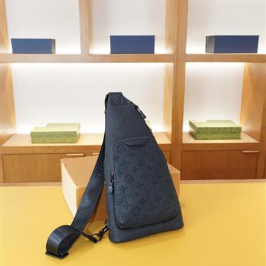 LOUIS VUITTON    2026新款男生時尚皮夾 尺寸：19x38x4CM