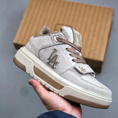 MLB CHUNKY LINER MID HAIRY 增高厚底休閒跑鞋