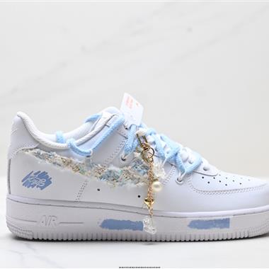 NIKE AIR FORCE 1‘07 LV8