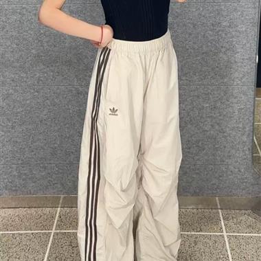 Adidas   2026春季新款休閒長褲