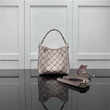 GUCCI  2026新款女生時尚皮夾 尺寸：19*18*11CM