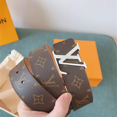 LOUIS VUITTON     2026新款時尚皮帶  4.0CM