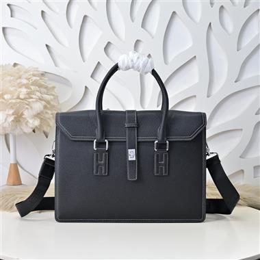 HERMES   2026新款男生時尚包包 尺寸：38*29*7CM