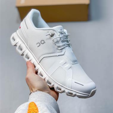 On 昂跑 Cloud 6 輕量運動休閒鞋