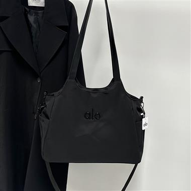 ALO   2026新款時尚休閒包   尺寸：43*17*35CM