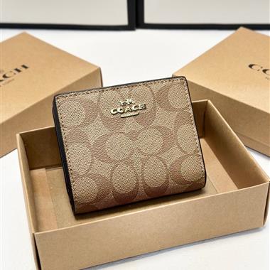 COACH  2026新款時尚包包 尺寸：11*10CM