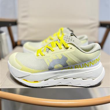 On 昂跑Cloudtilt Moon 輕量運動休閒鞋