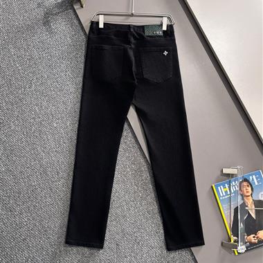 LouisVuitton   2026夏季新款休閒牛仔褲