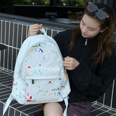 NIKE   2026新款時尚休閒包  尺寸：35*32*15CM