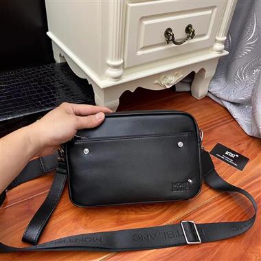 Montblanc    2026新款男生時尚包包 尺寸：24.5*16.5*5.5CM