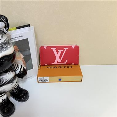 LOUIS VUITTON   2026新款時尚包包  尺寸：19*10CM