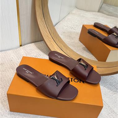 Louis Vuitton   2026新款女生休閒時尚鞋子