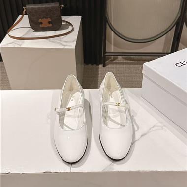 CELINE   2026新款女生休閒時尚鞋子