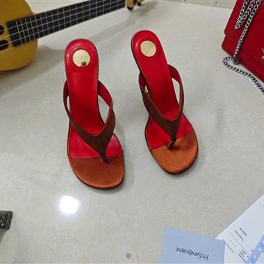 YSL   2026新款女生休閒時尚鞋子