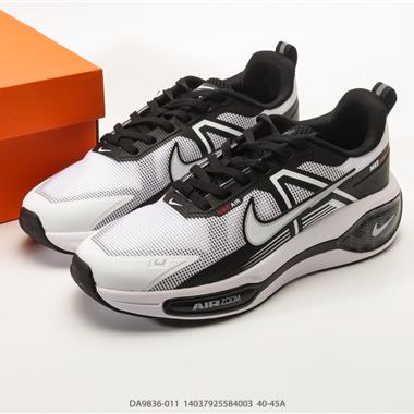 Nike Zoom Winflo V2 跑步鞋