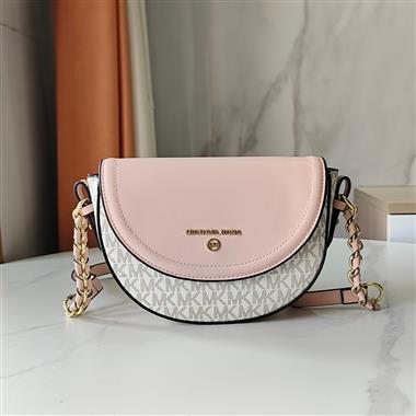 MICHAEL KORS  2026新款時尚包包  尺寸：23-15-7CM
