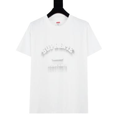 Supreme   2026夏季新款短袖T恤  尺寸偏大