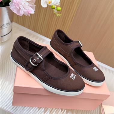 MIUMIU  2026新款女生休閒時尚鞋子
