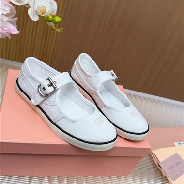 MIUMIU  2026新款女生休閒時尚鞋子