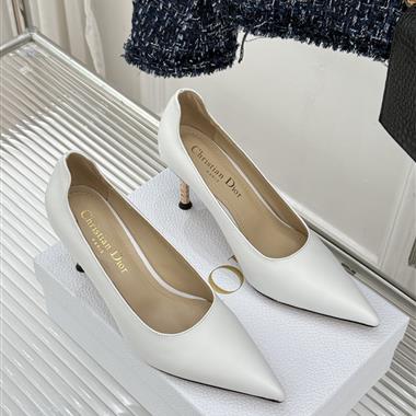DIOR   2026新款女生休閒時尚鞋子