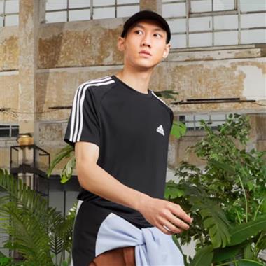 ADIDAS   2026夏季新款短袖T恤