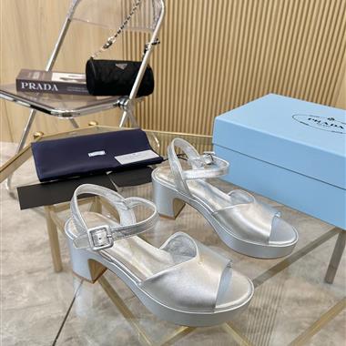 PRADA   2026新款女生休閒時尚鞋子