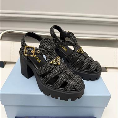 PRADA   2026新款女生休閒時尚鞋子