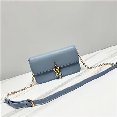 LOUIS VUITTON   2026新款女生時尚包包   尺寸：20*11.5*4CM