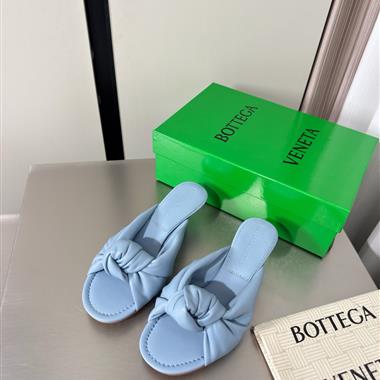 BOTTEGA VENETA  2026新款女生休閒時尚鞋子