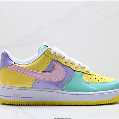 NIKE AIR FORCE 1‘07