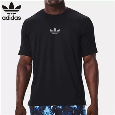 ADIDAS   2026夏季新款短袖T恤