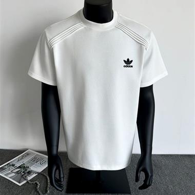 ADIDAS    2026夏季新款短袖T恤