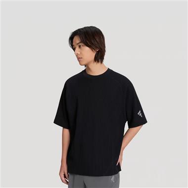 ADIDAS    2026夏季新款短袖T恤