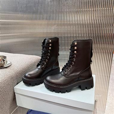 PRADA   2026新款女生休閒時尚鞋子