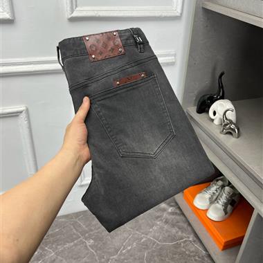 LouisVuitton   2026夏季新款休閒牛仔褲