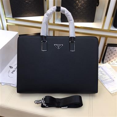 PRADA   2026新款男生時尚包包  尺寸：38*29*7CM