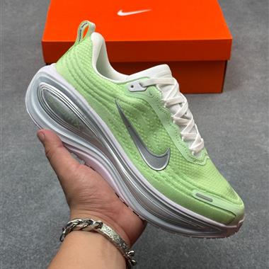 Nike Vomero Plus 舒適減震防滑 低幫跑步鞋